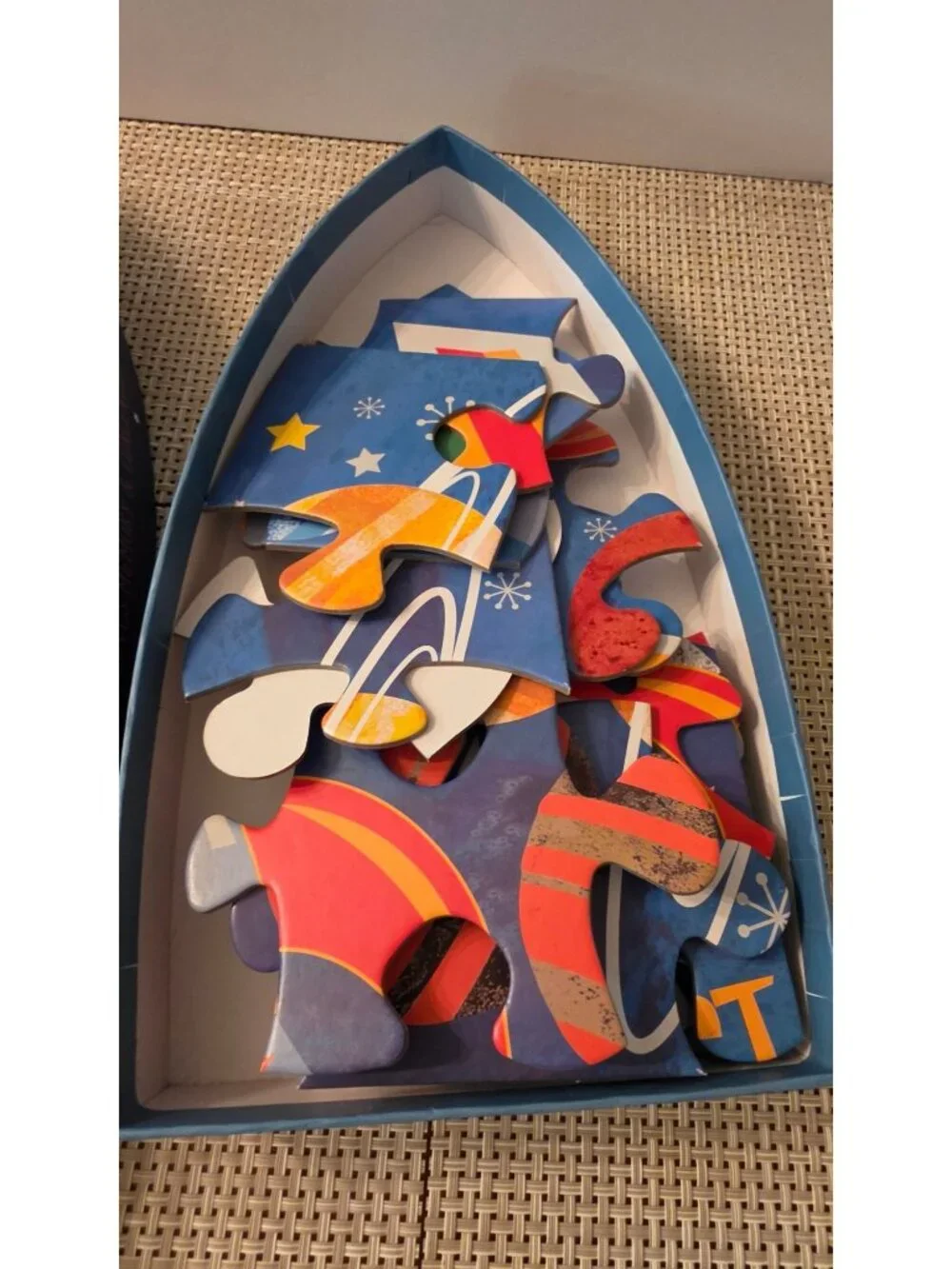 FLOSS & ROCK ROCKET JIGSAW PUZZLE 20 PIECE SHAPED BOX SPACE TOY KIDS AGES 3+